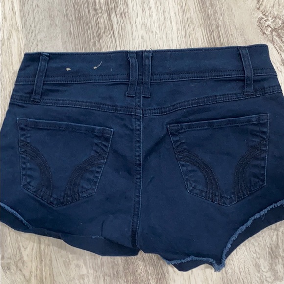 Hollister Jean shorts - Picture 2 of 2